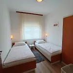 Apartman Mima *