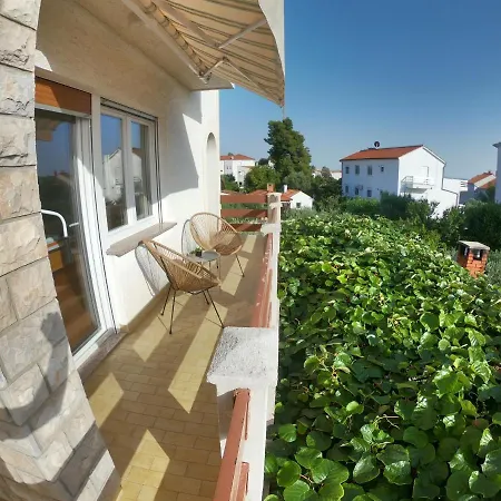 Διαμέρισμα Mima