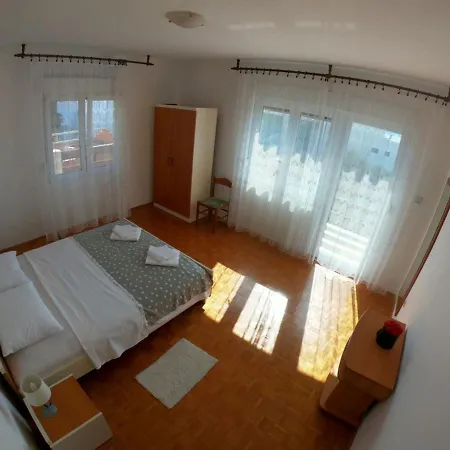 Apartman Mima Zára
