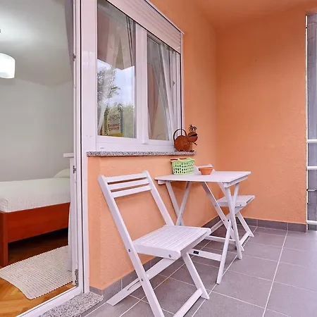Apartament Mima