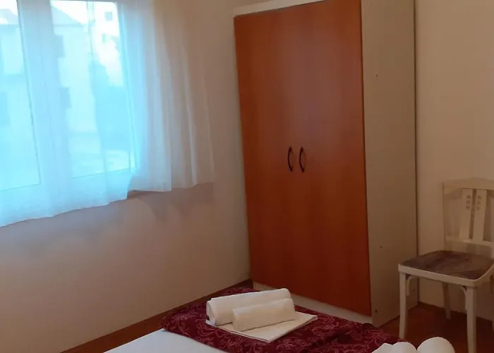 Lägenhet Mima Zadar